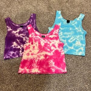 Wild fable (target) tye die cropped tank tops